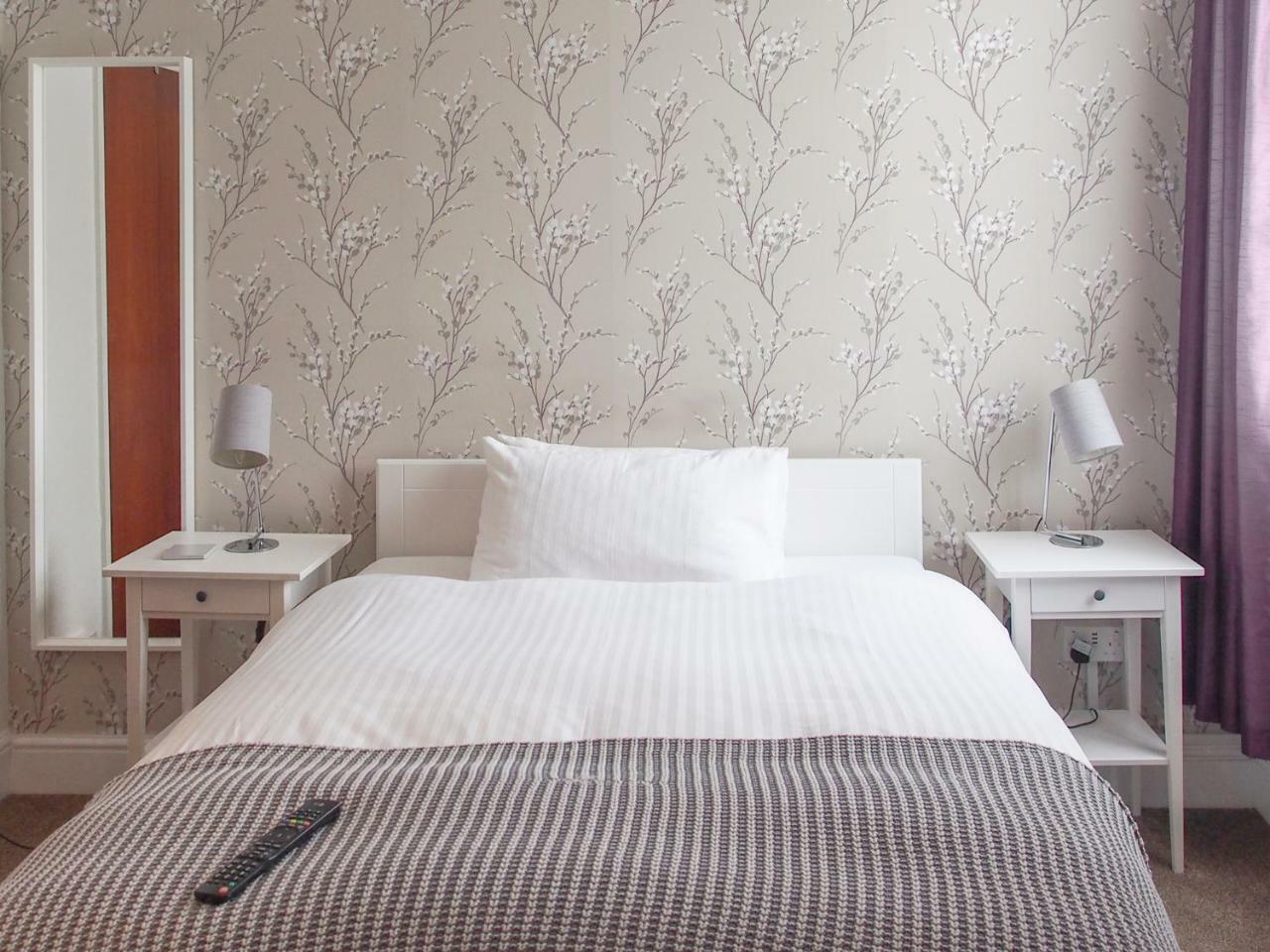 Elmdon Bed & Breakfast Birmingham